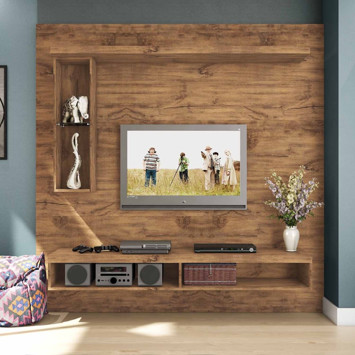 Деревянное панно на стену под телевизор