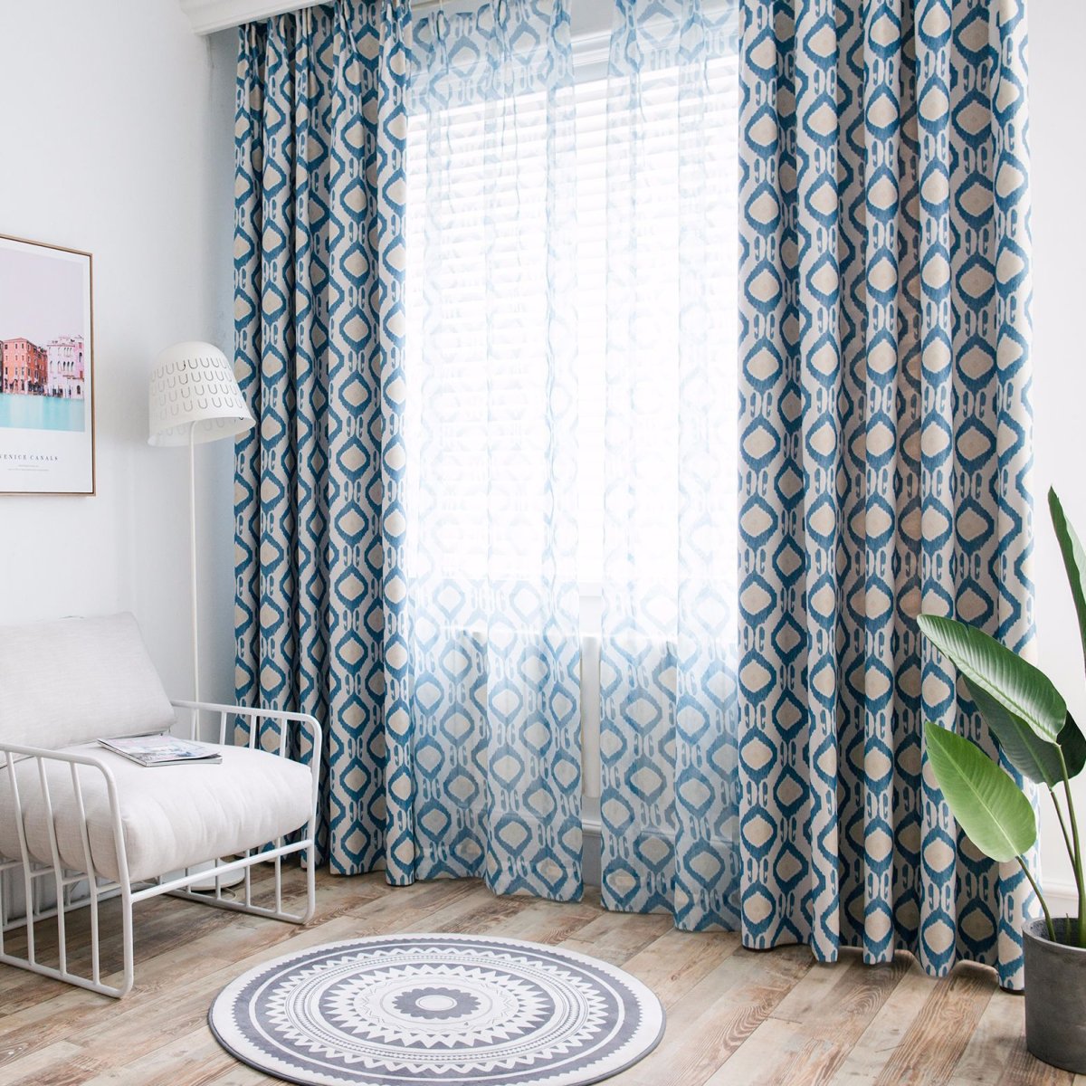 Шторы с геометрическим принтом