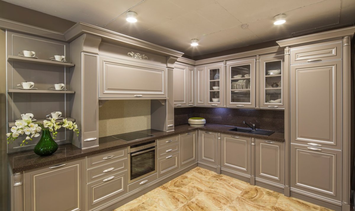 Кухня Неоклассика цвет капучино