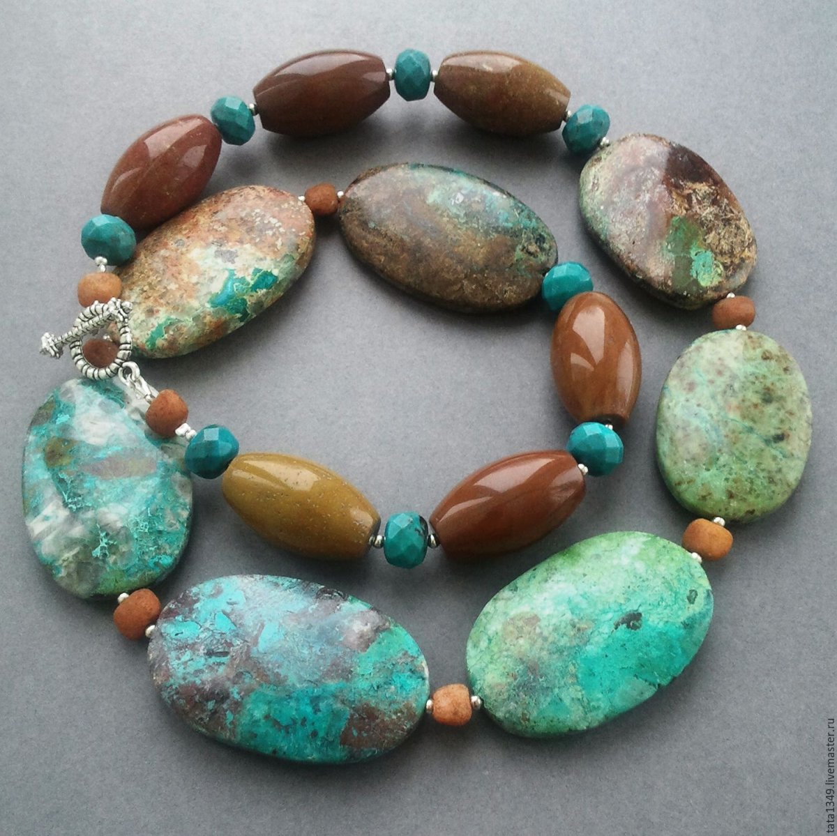 Яшма кабошон