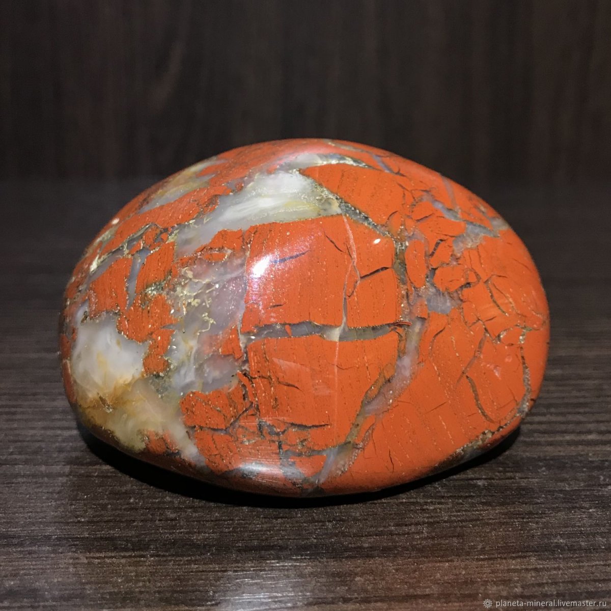 Мукаитовая яшма