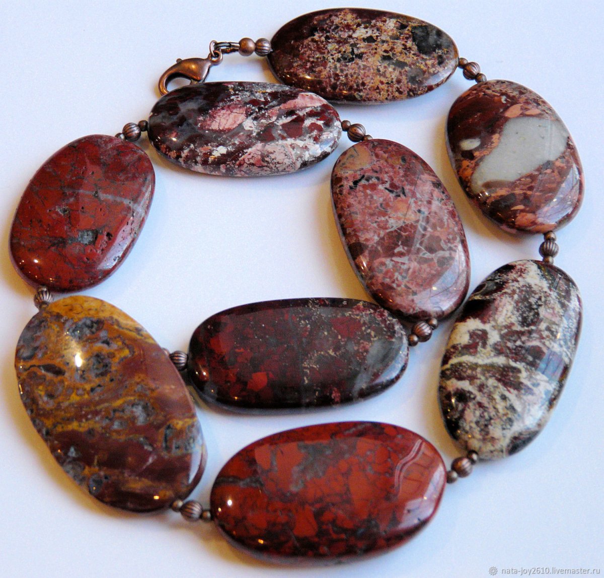 Поделочный камень яшма