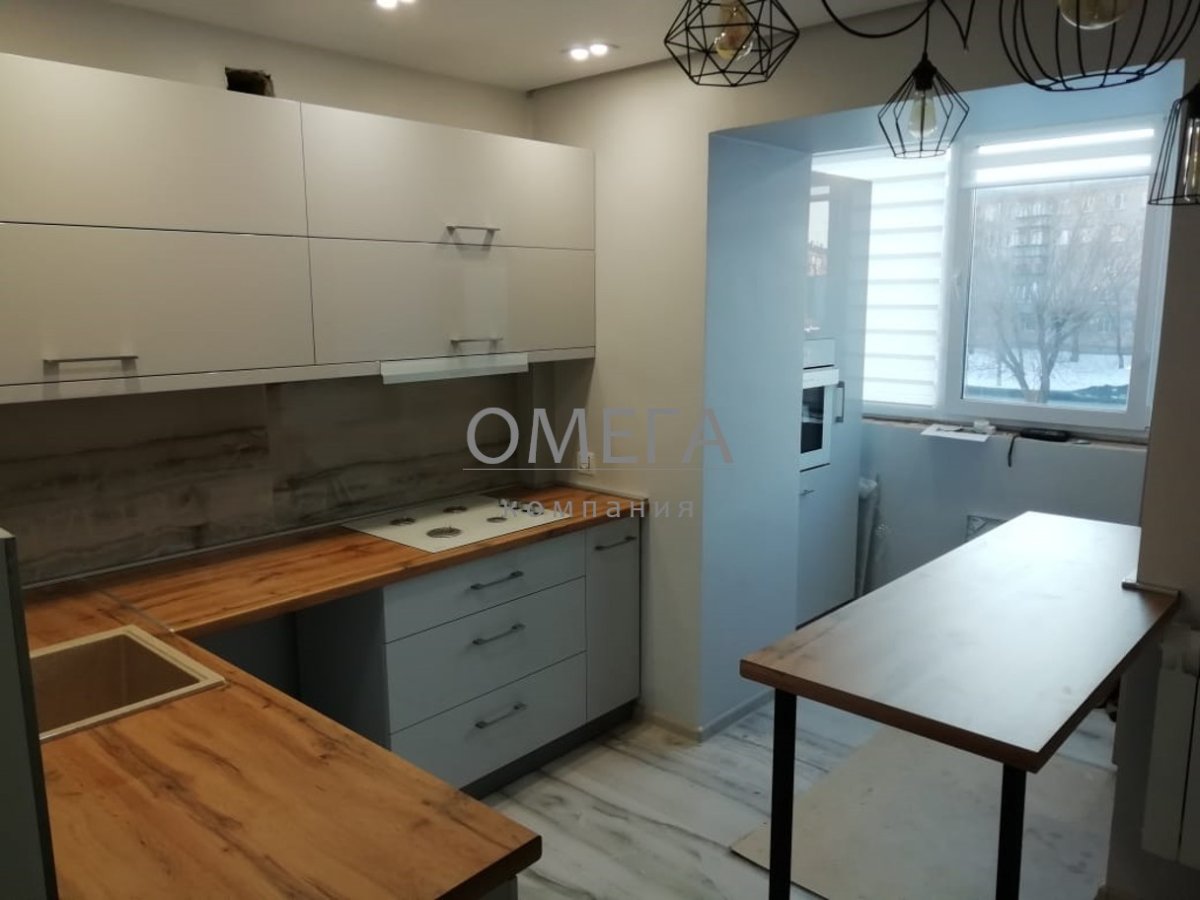 Кухни угловые с барной ставкой