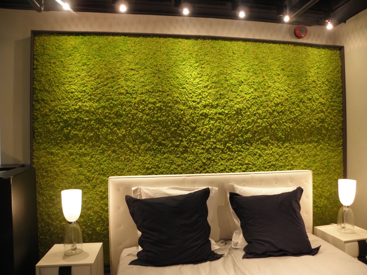 Декор на стену с подсветкой