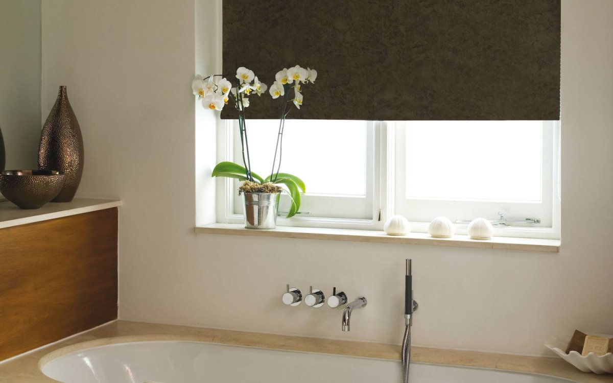 Рулонная штора в ванную