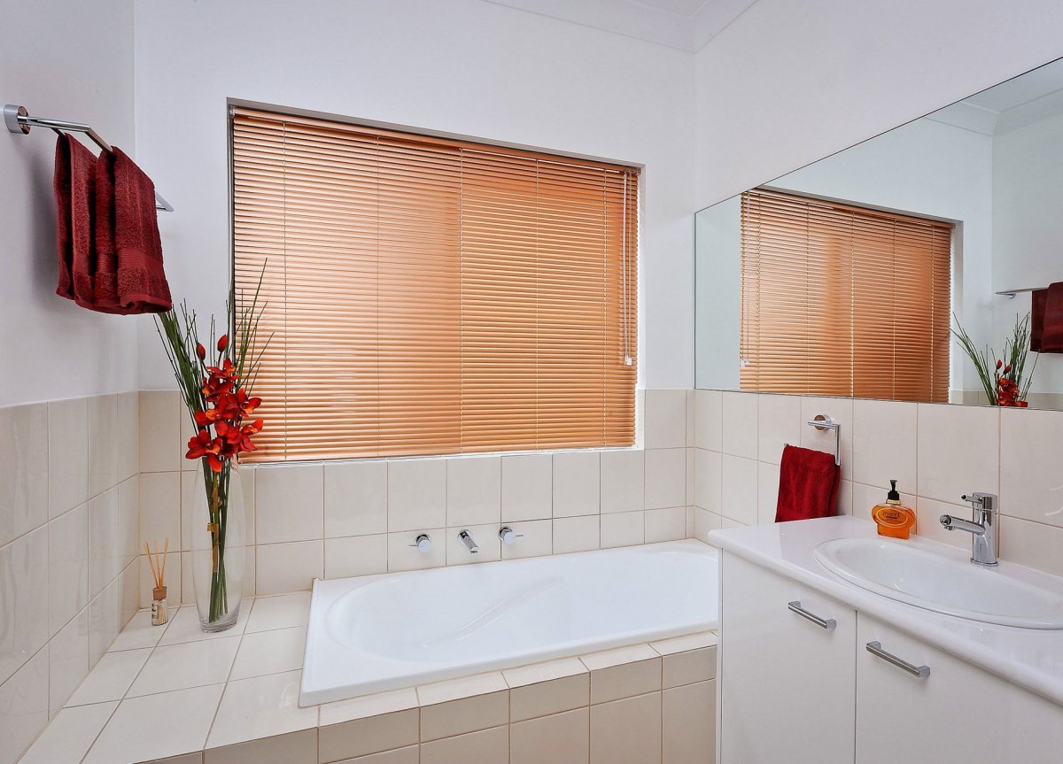 Жалюзи для ванных комнат