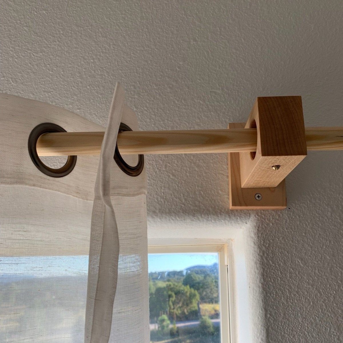 Деревянные гардины для штор