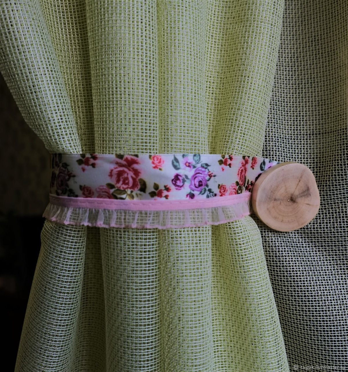 Занавески с прихватом на кухню