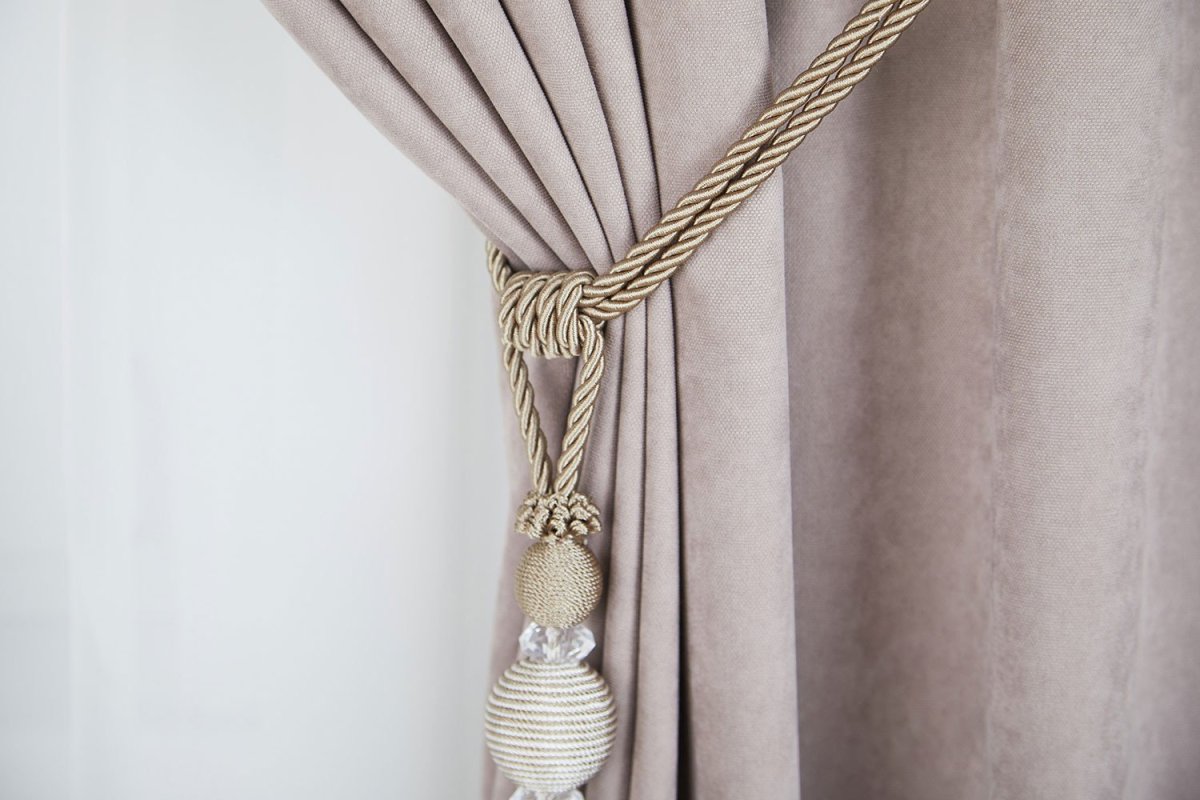 Подхват-кисть Jette