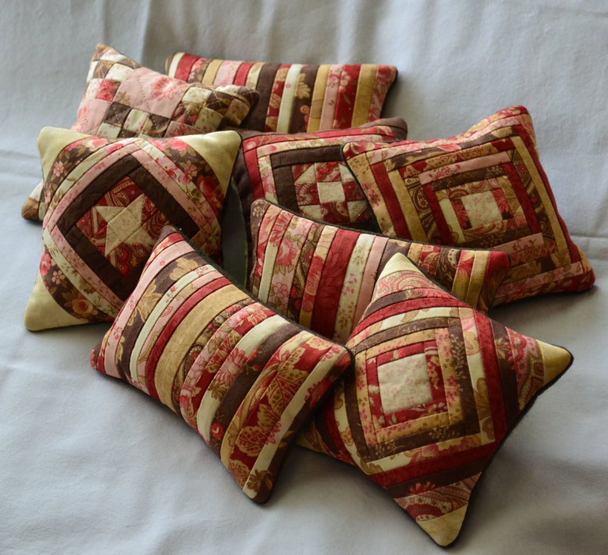 Пэчворк подушки прямоугольные