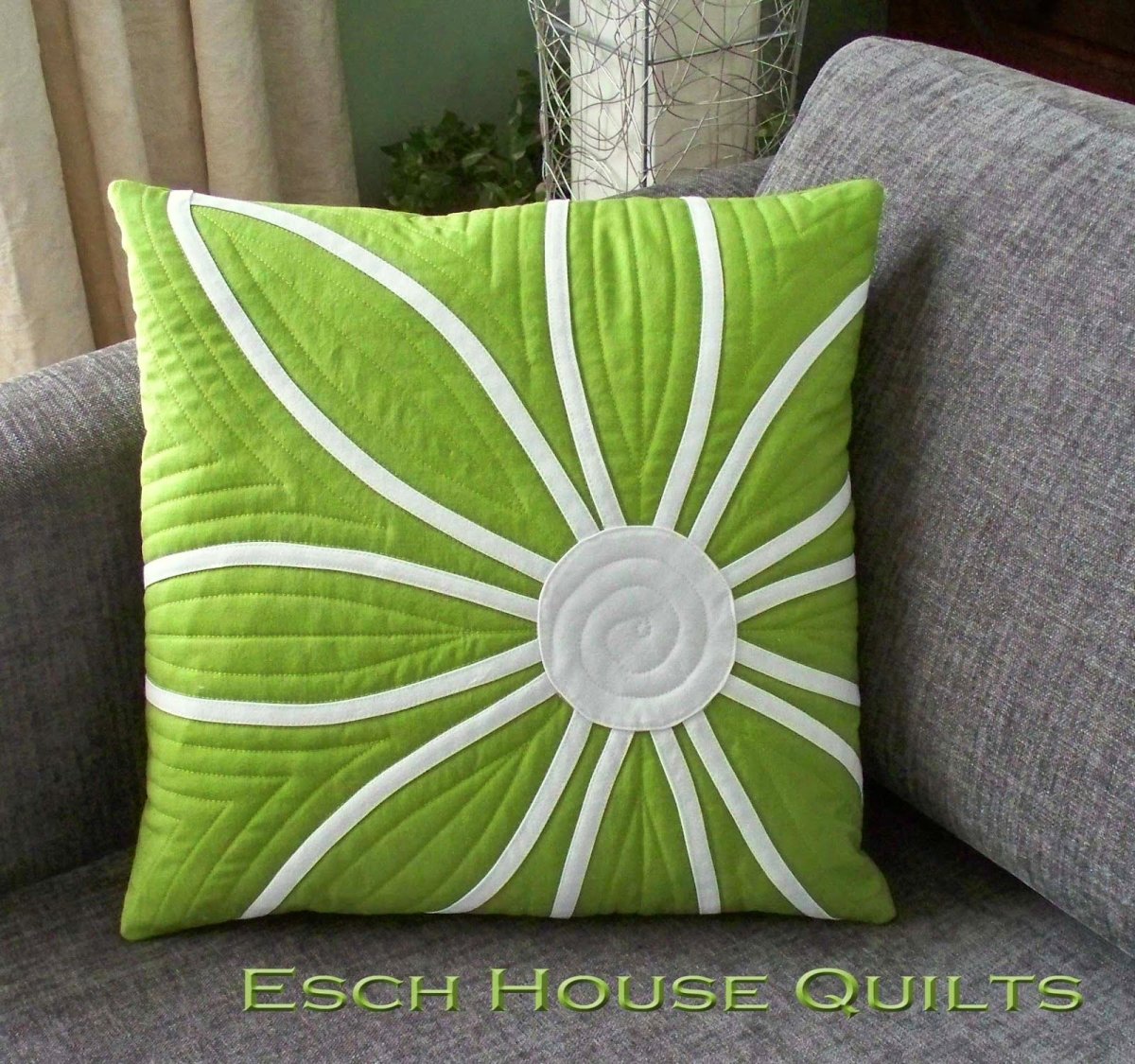 Декоративные подушки из льна