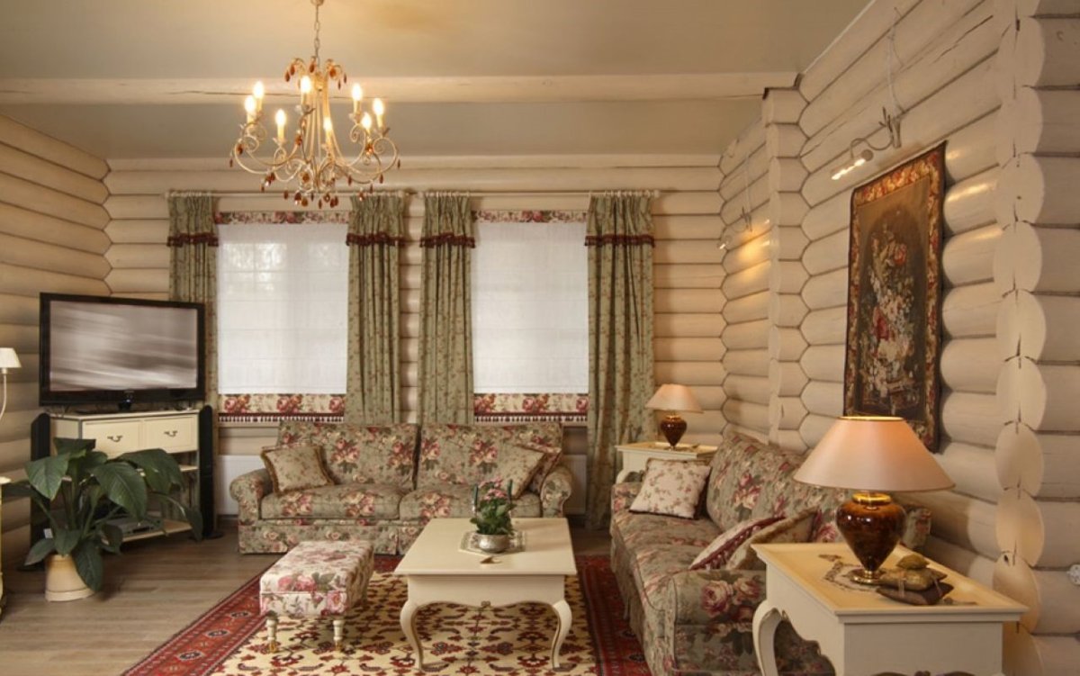 Интерьер гостиной на даче в деревянном доме