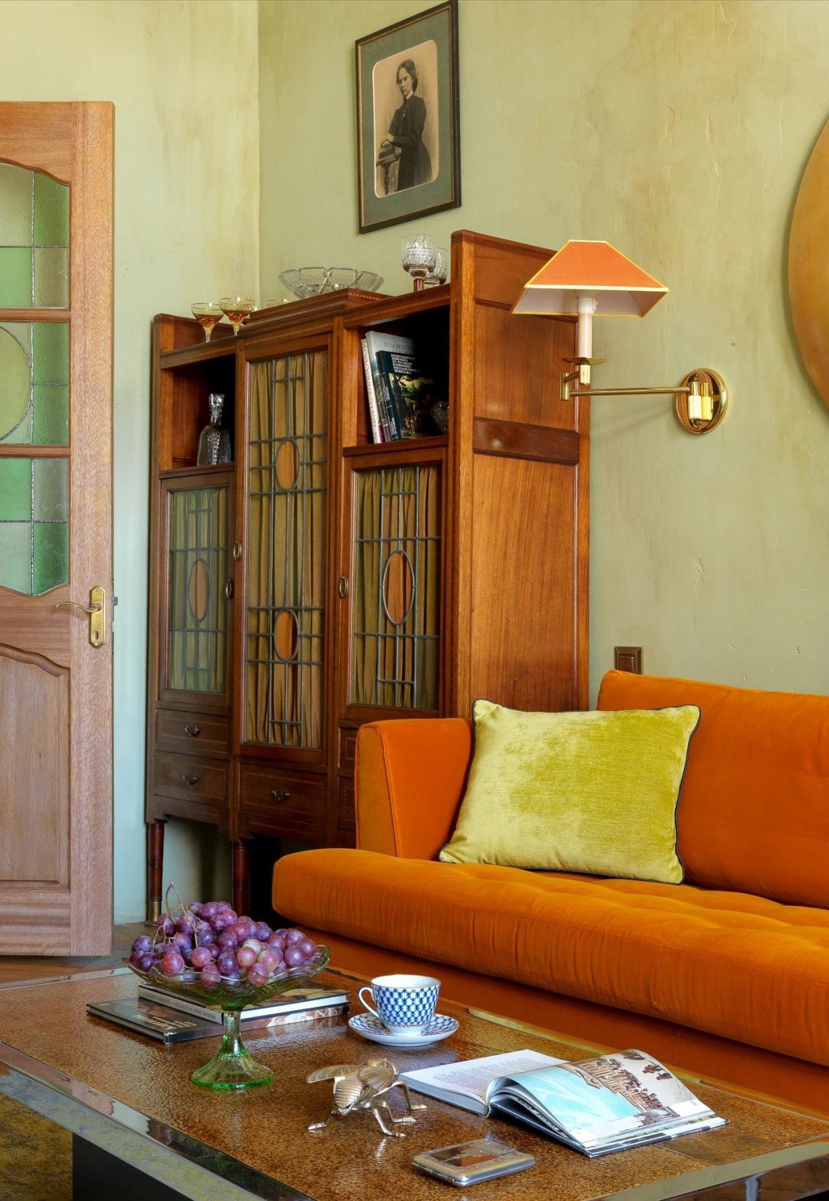 Советская стенка Ивница