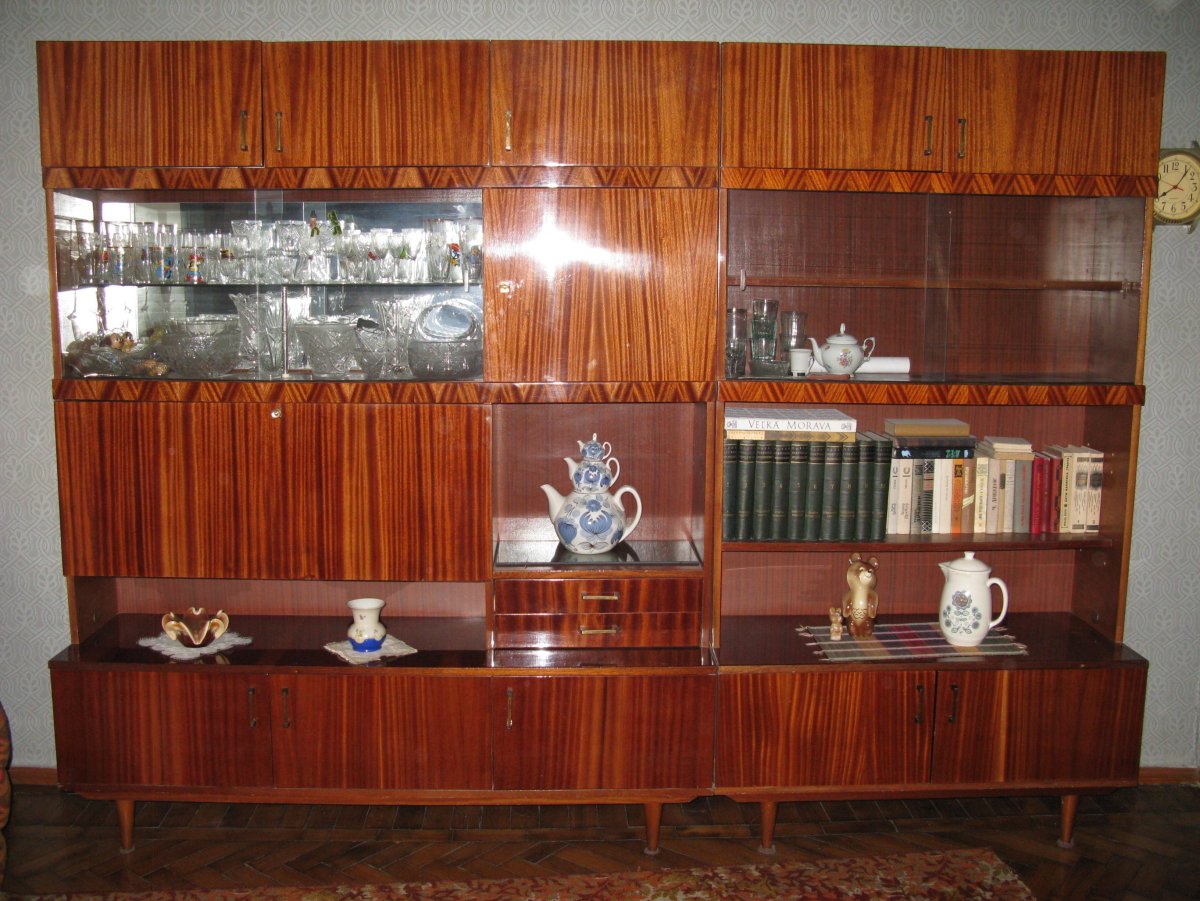 Советская стенка Вега перекраска