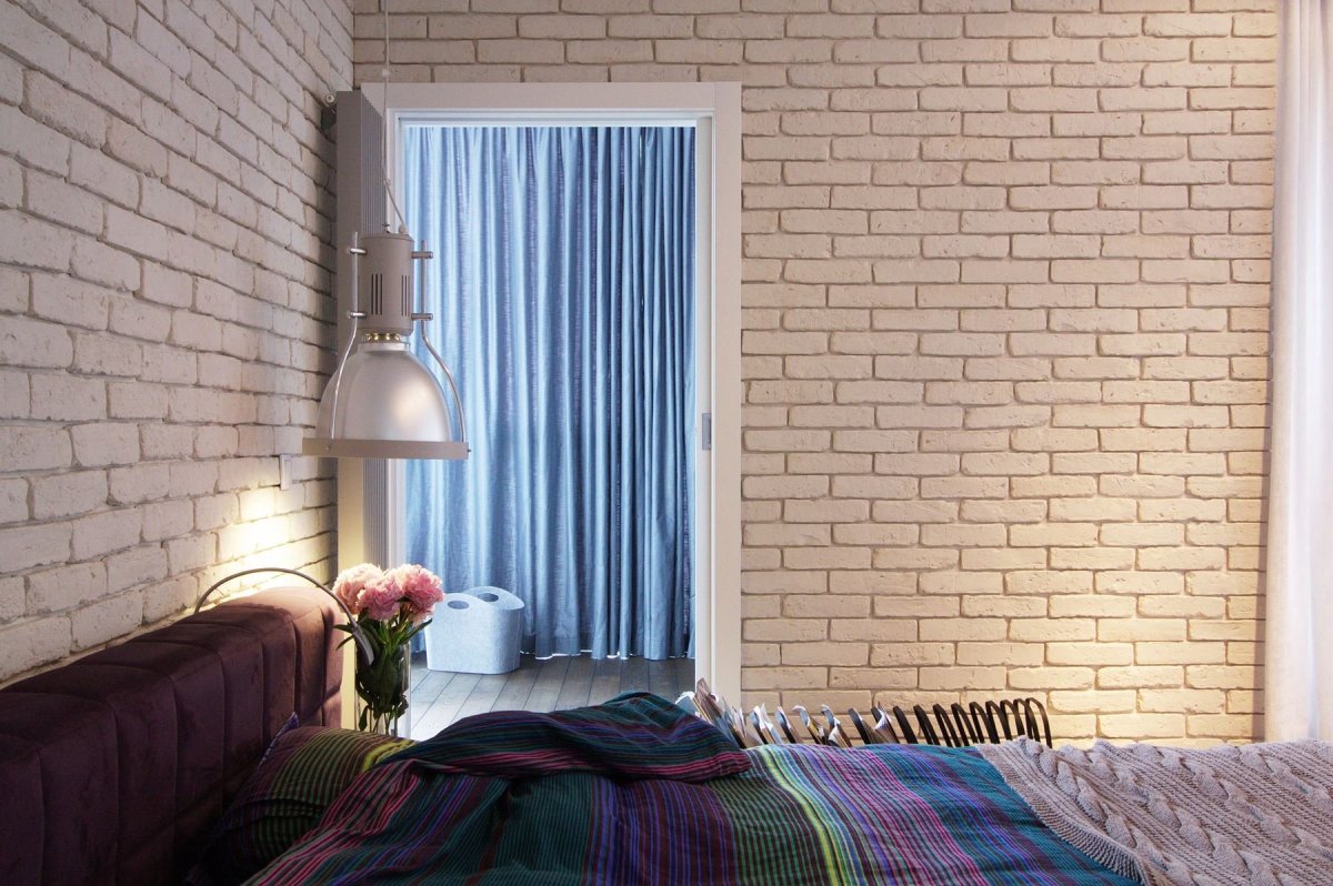 Белый крашеный кирпич