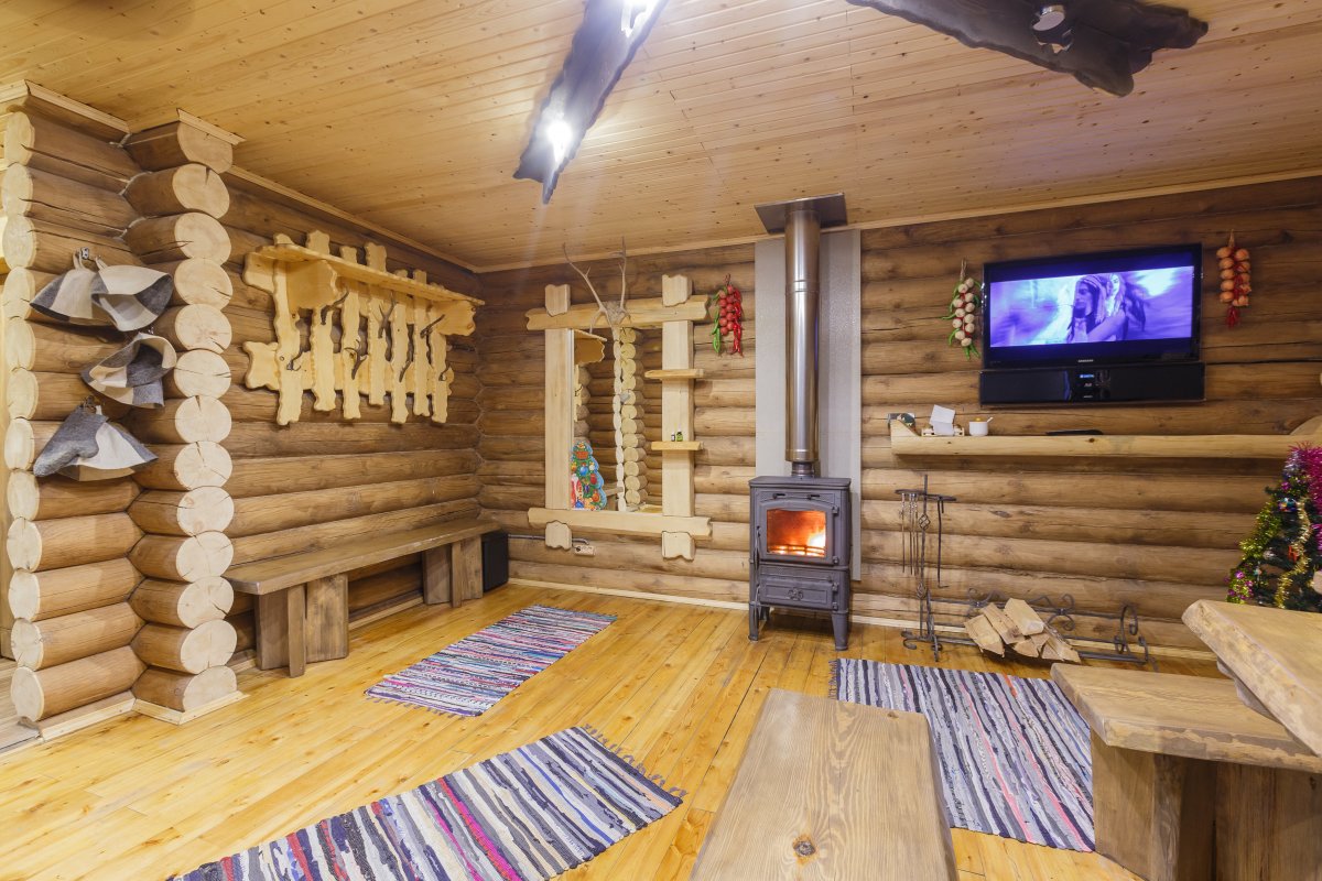 Деревянная мебель для бани