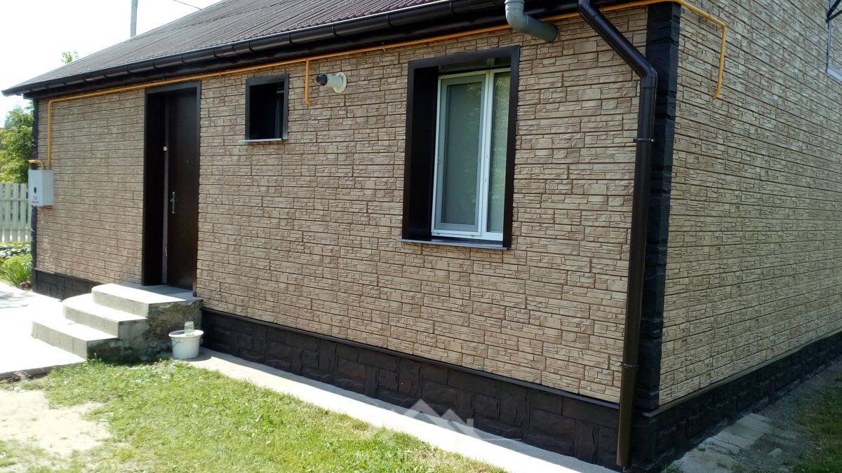 Камешковая штукатурка для цоколя