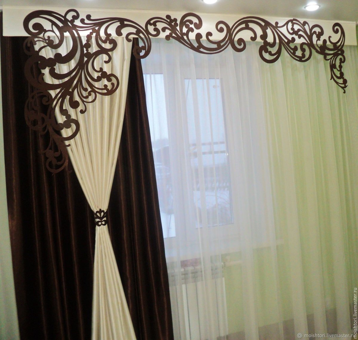 Шторы с ажурным ламбрекеном