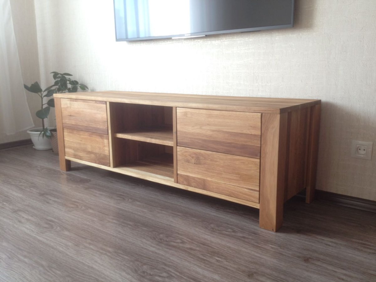 Тумба под телевизор из мебельного щи