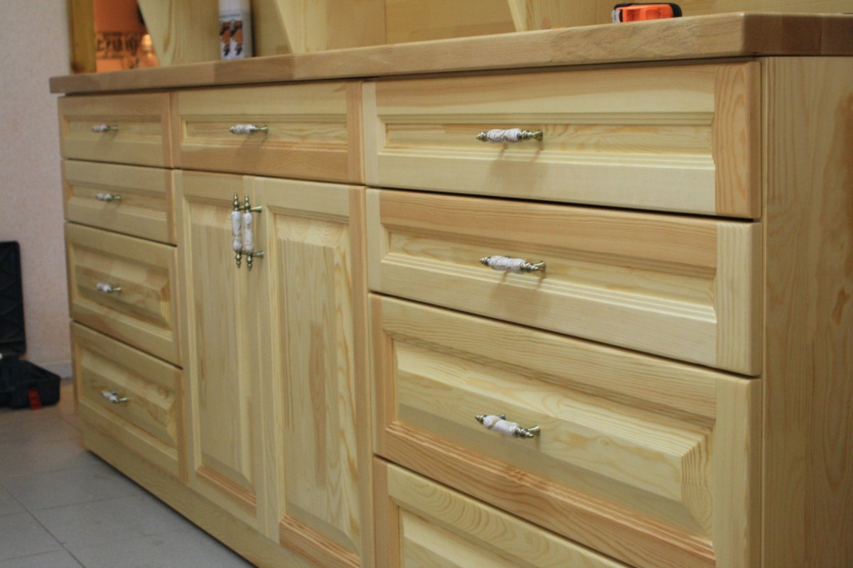 Барные стойки для кухни из дерева