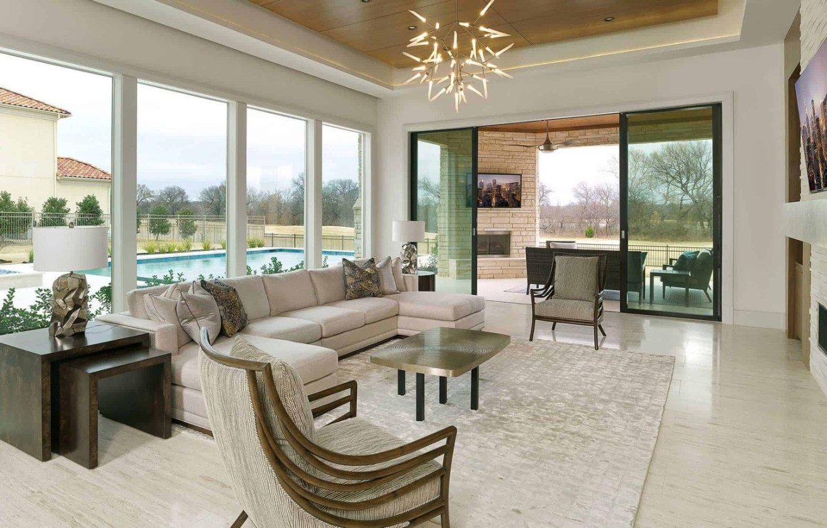 Комната с камином