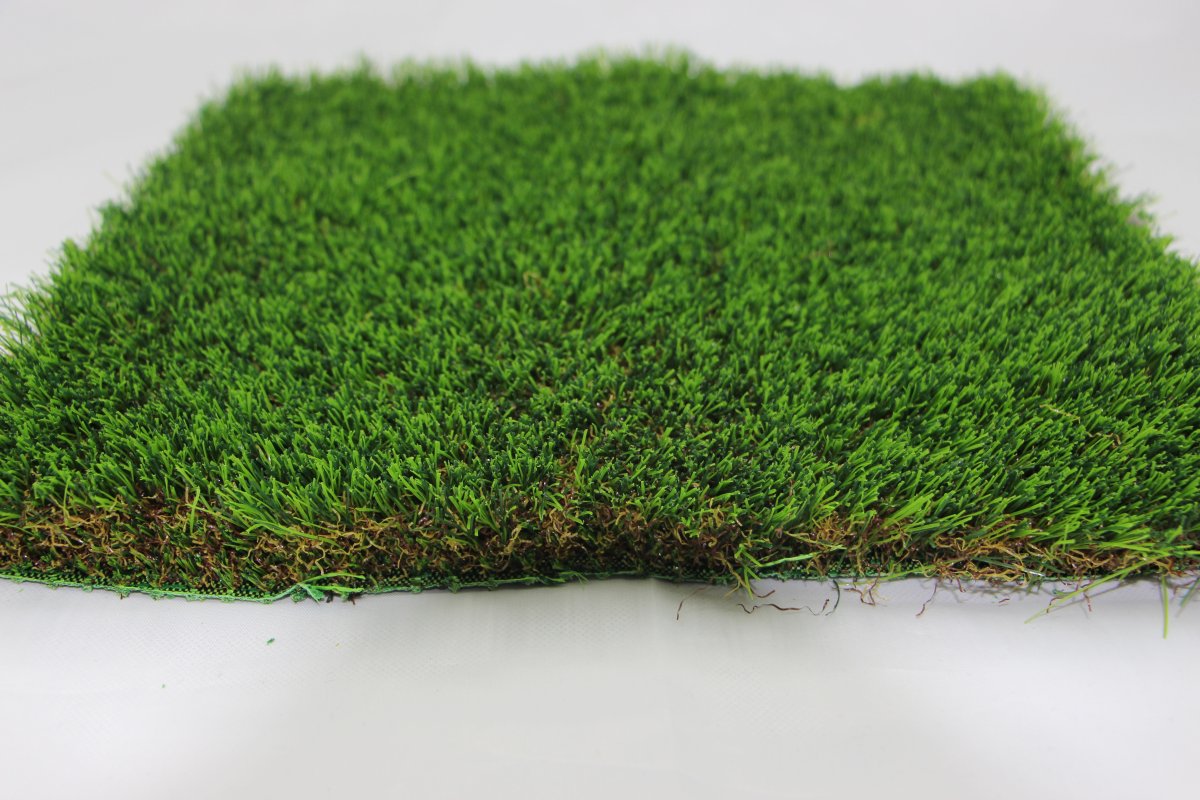 Трава ковриком Живая