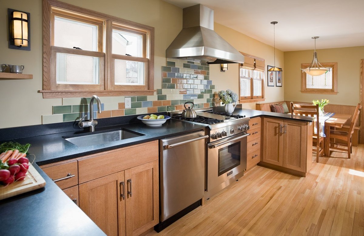 Рабочее место на кухне