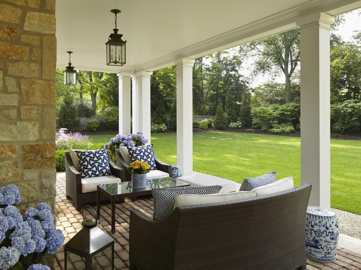 Гостиная с террасой