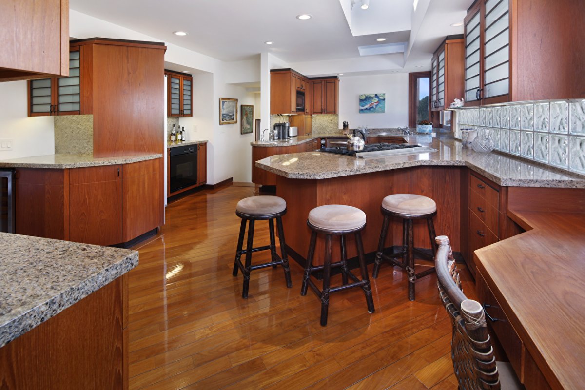 Кухня в маленьком пространстве