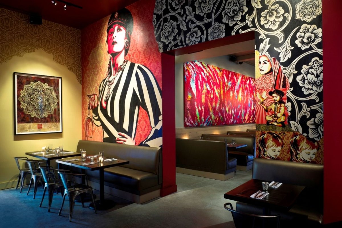 Кафе в стиле стрит арт