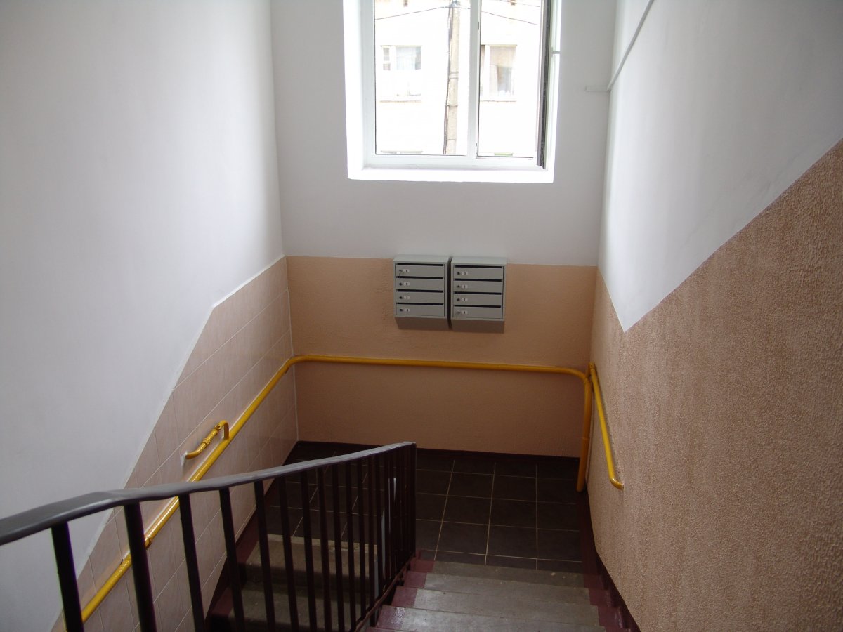 Отделка подъездов многоквартирных домов фото