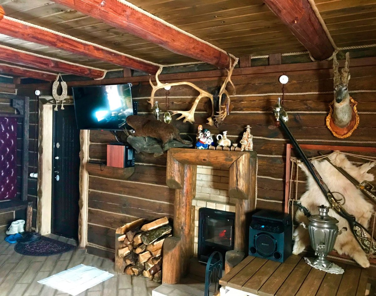 Левада Курск база