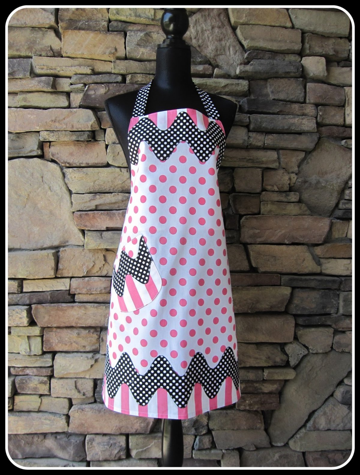 Стильный фартук для кухни из ткани