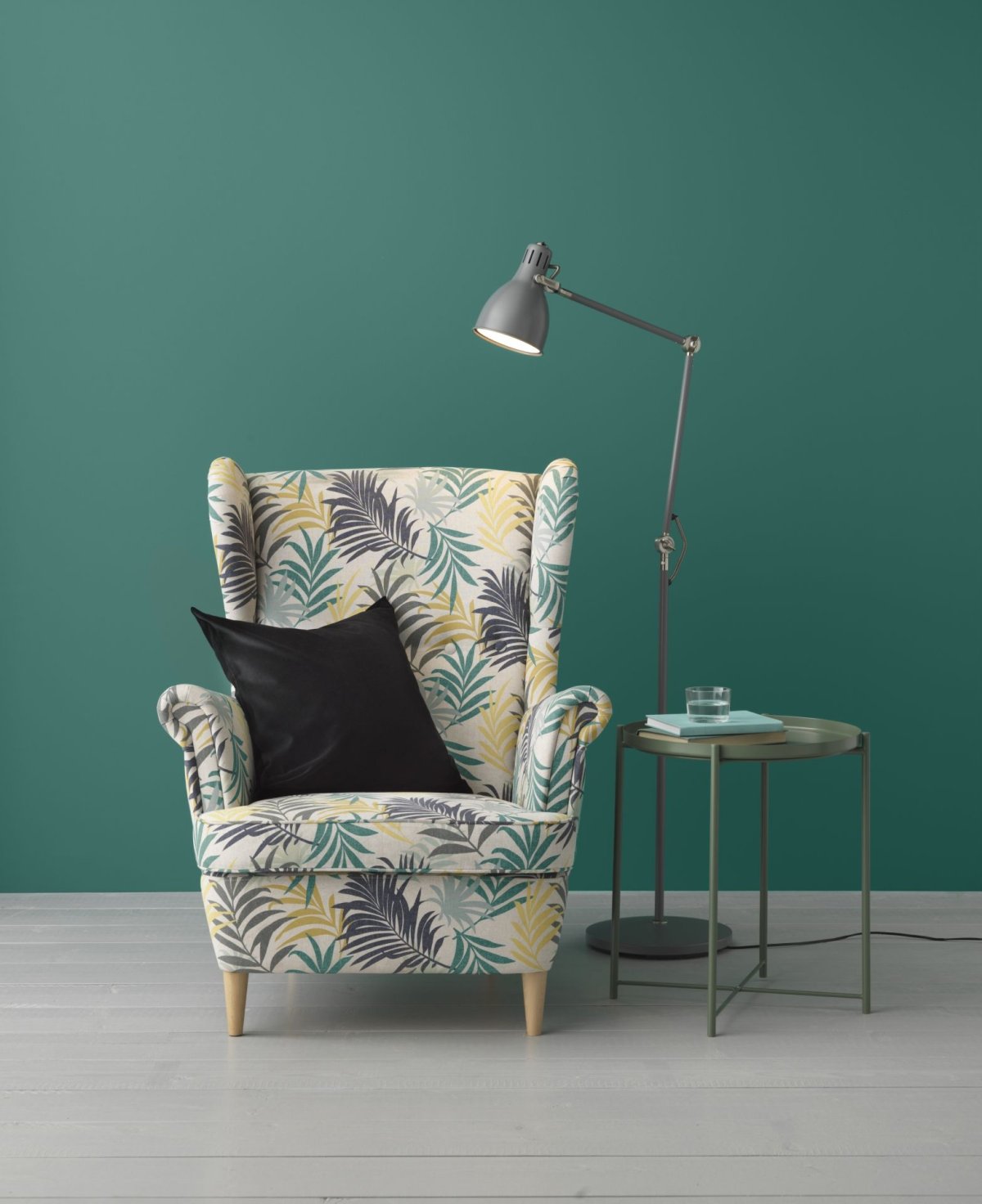 Дизайнерское кресло Strandmon Wing Chair