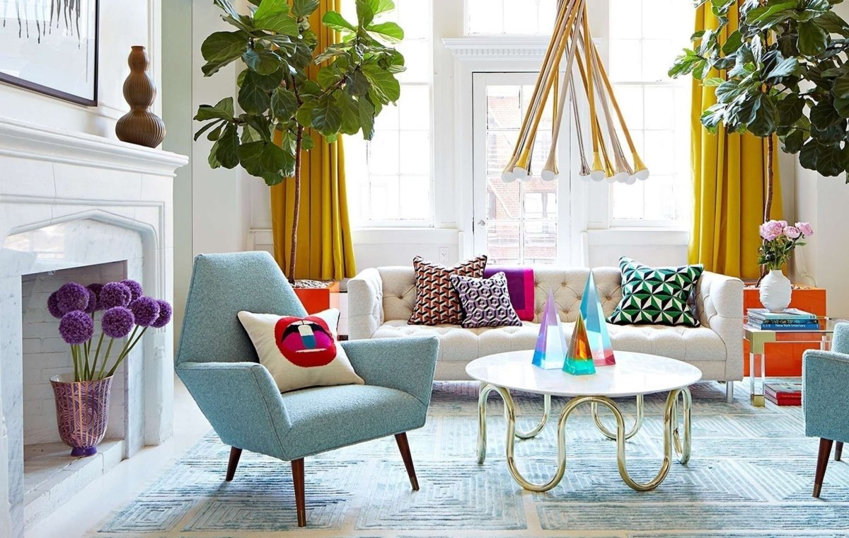 Яркие акценты в интерьере гостиной в скандинавском стиле