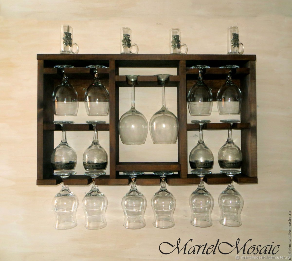 Навесной бар для бутылок