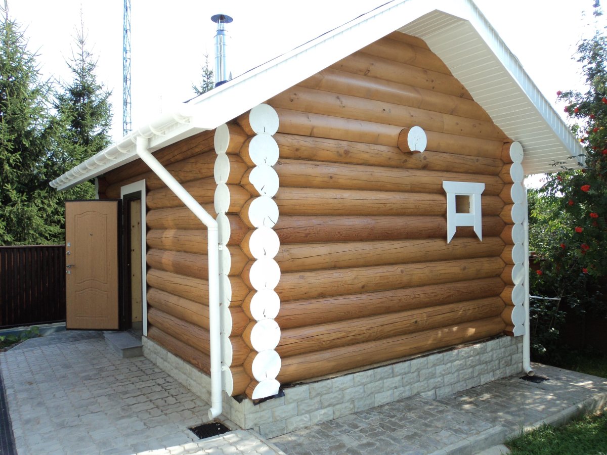 Отделка необрезной доской