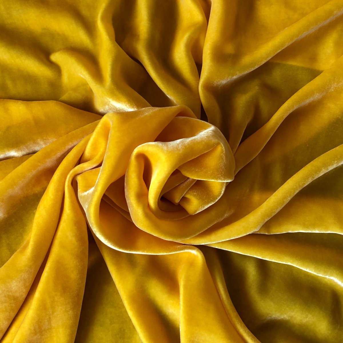 Ткань портьерная золото