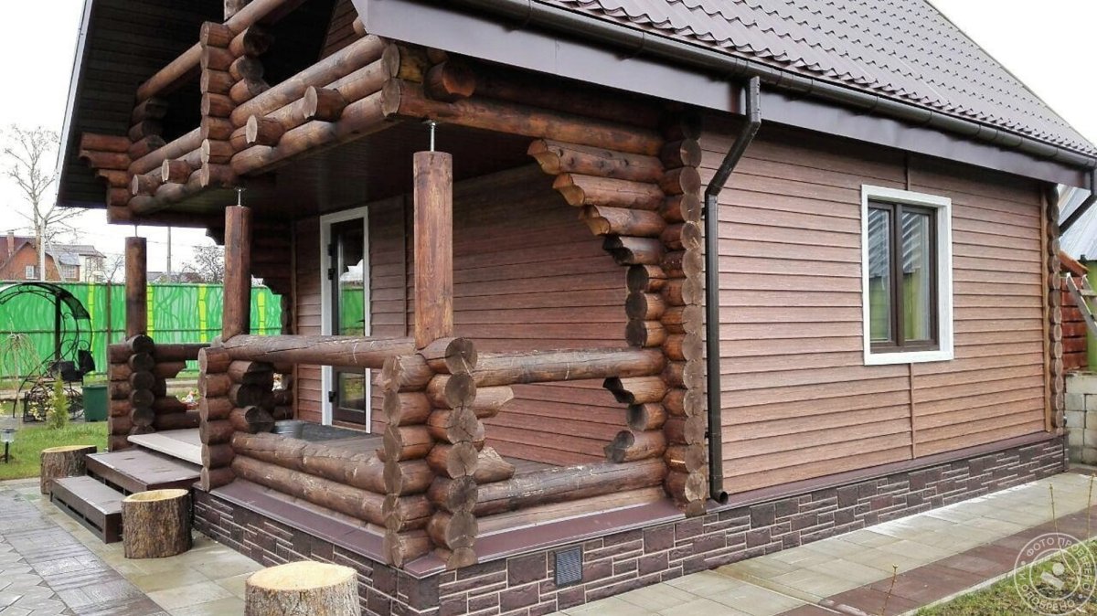 Отдела снаружи блок хаусом