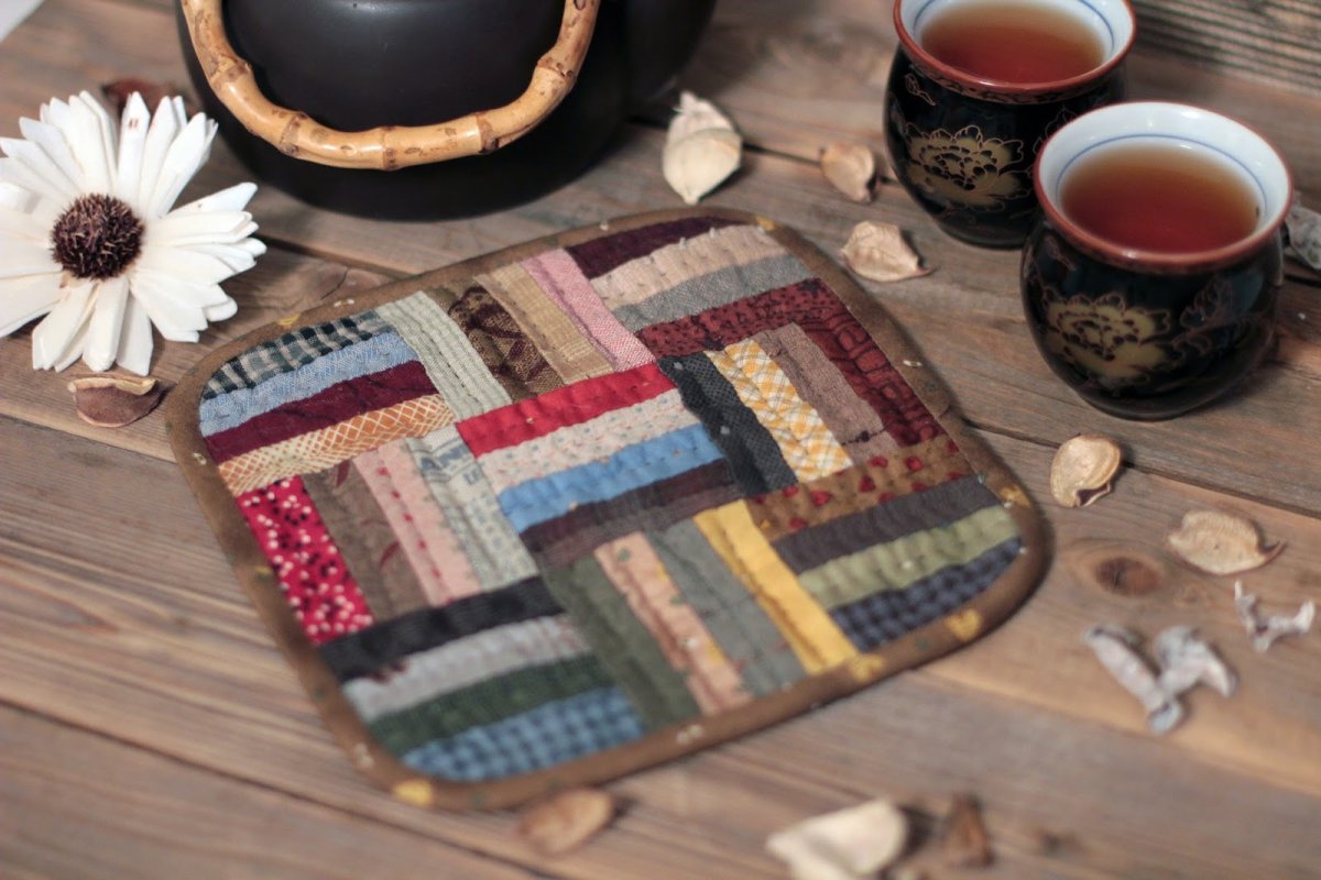 Яркая плитка на фартук для кухни