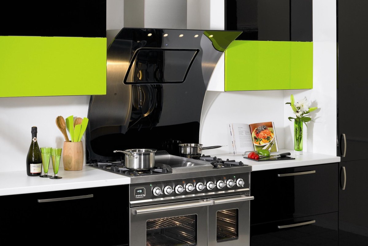 Вытяжка Maunfeld Glass Black