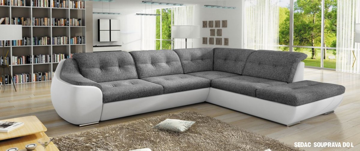 Большой квадратный диван