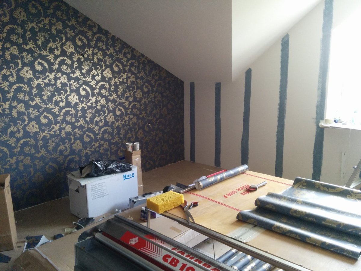 Отделка самоклеющейся пленкой