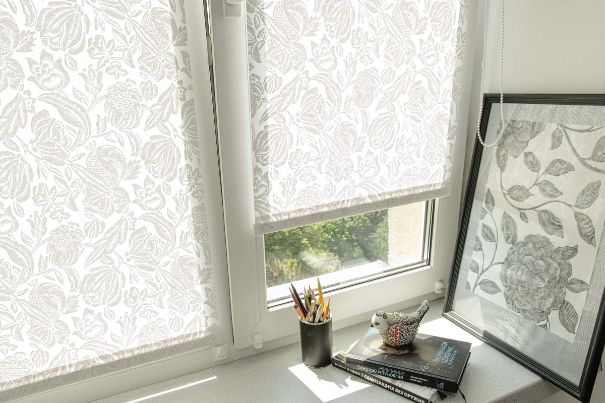 Крупные цветы паттерн