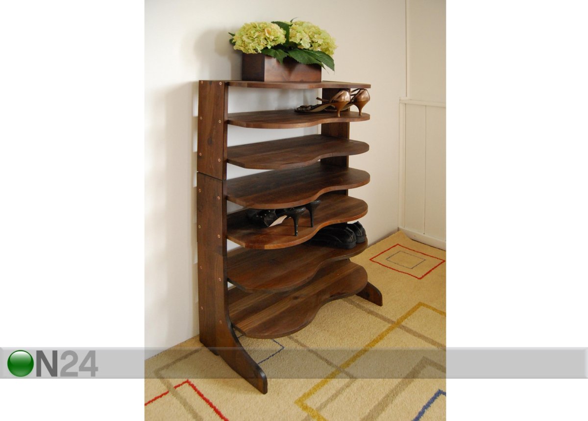 Резная деревянная полка для обуви