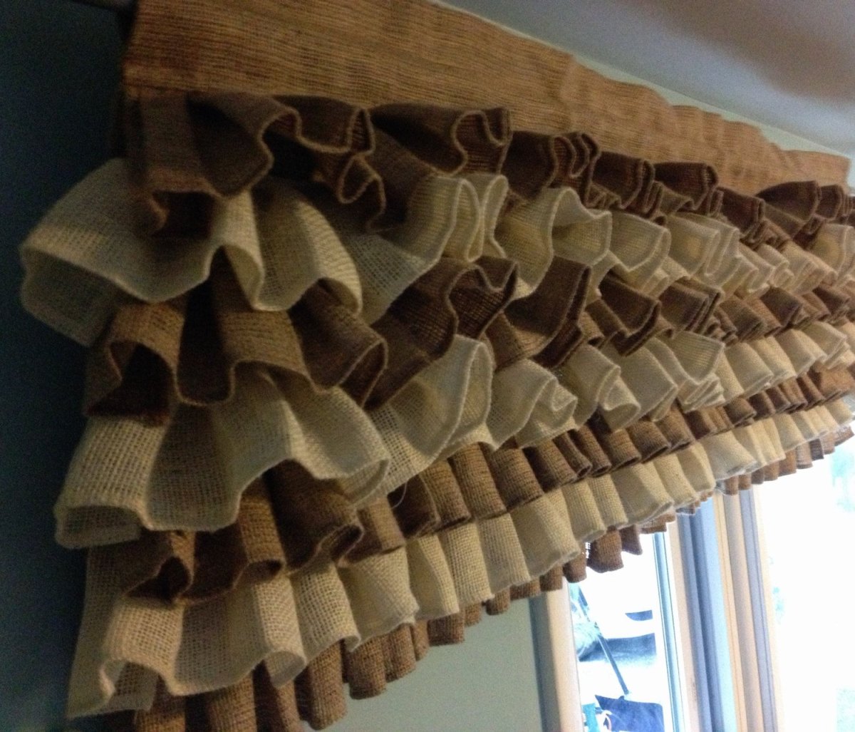 Шторы из Мешковины на кухню