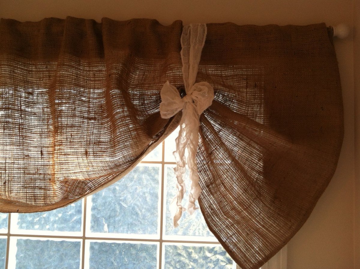 Шторы из Мешковины на кухню