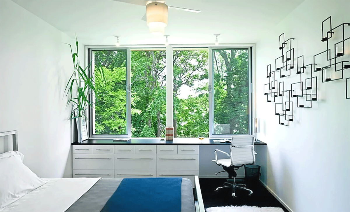 Окно без подоконника в интерьере