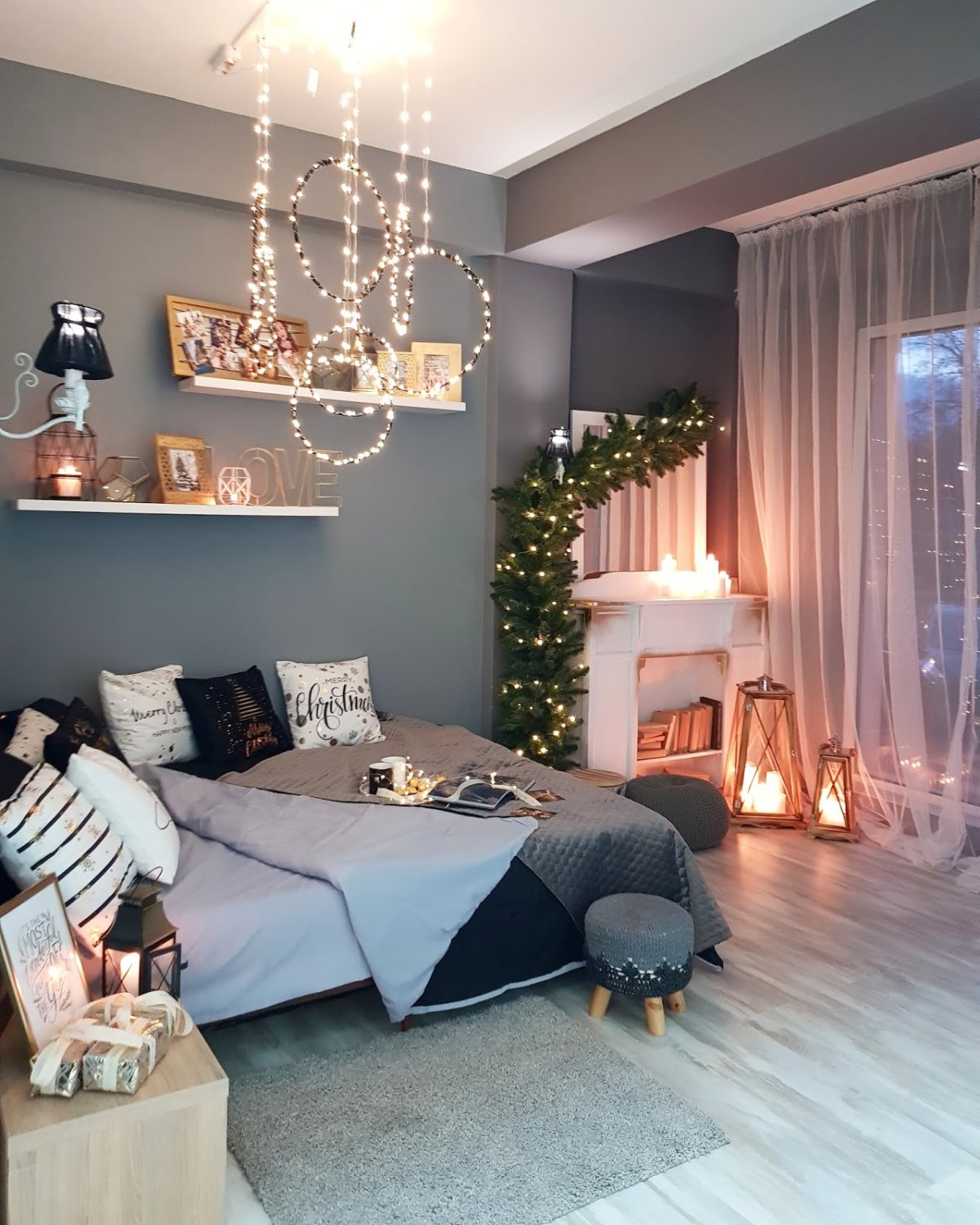 Неоновая комната