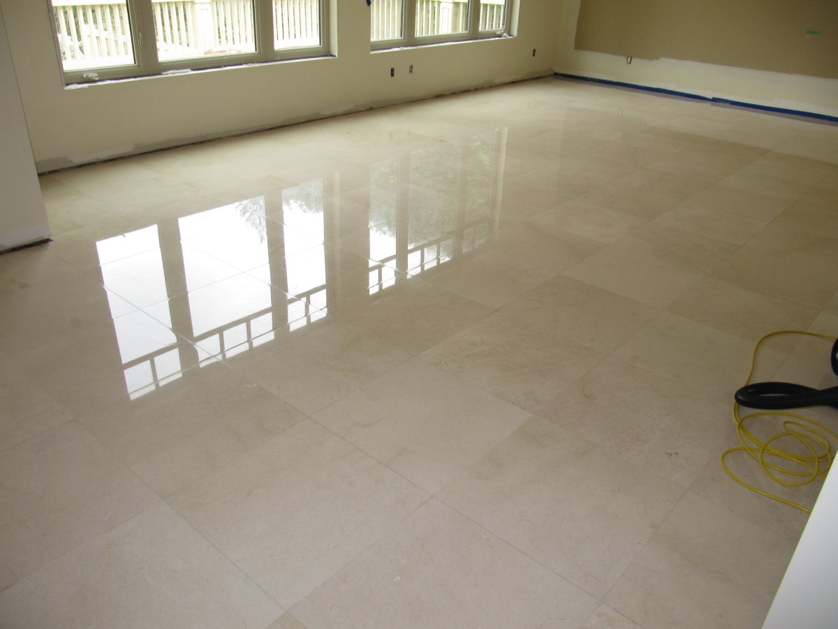 Мраморный пол